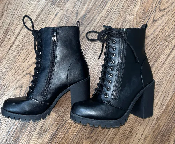 Soda Black High Heel Black Boots - Image 2