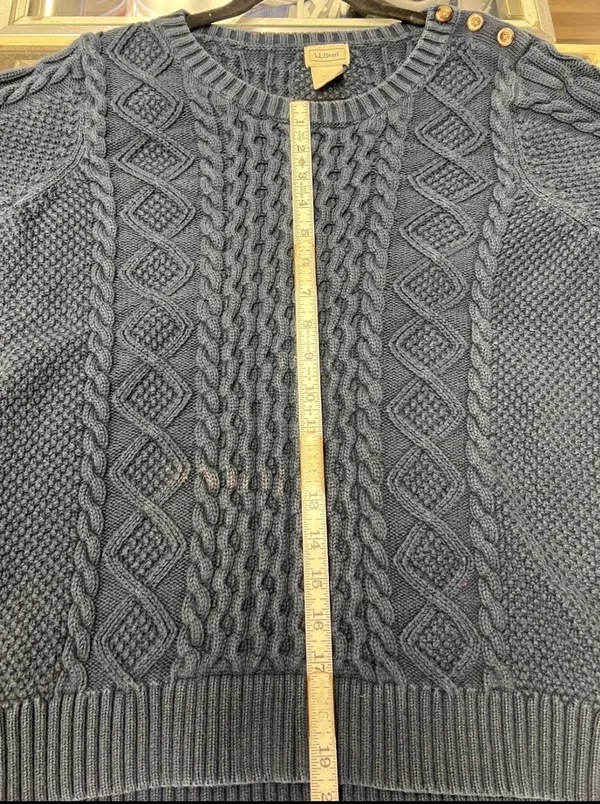 LL Bean Womens L Navy Blue Cable Knit Sweater Button Accent - Image 6