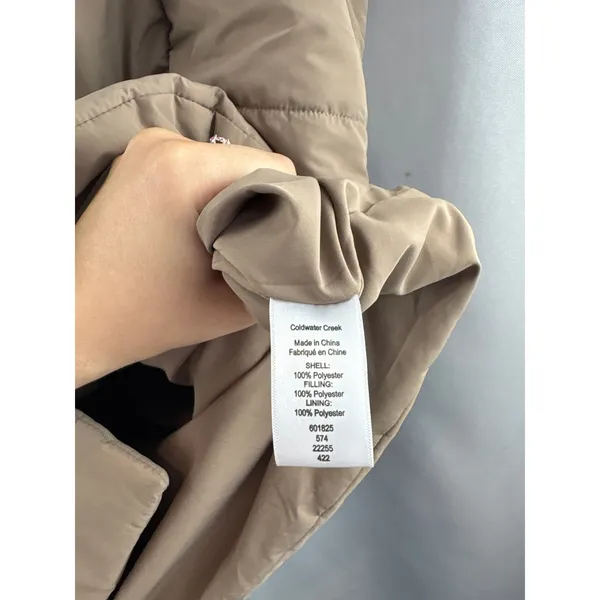 Women’s Coldwater Creek XL Beige Puffer Vest - Image 5
