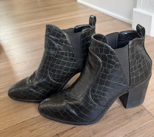 MIA Booties - Image 4