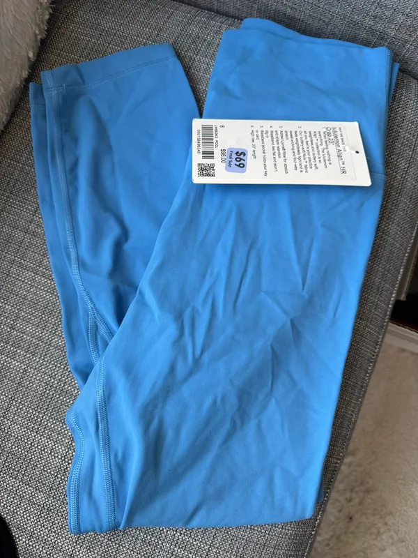 Lululemon NWT - Align™ High-Rise Crop 23" Leggings - $98 - Size 8 - Image 6