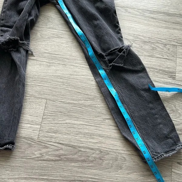 Abercrombie & Fitch - 90's Straight Ultra High Rise Size 28/6R Black Denim - Image 5