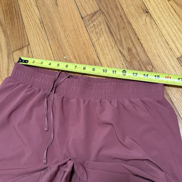 Alo Yoga Rosy Pink Lined Running Athletic Shorts Size Large‎ - Image 5