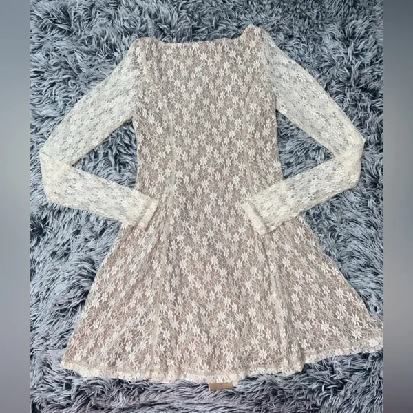 Dollskill Delia's Lace Dress - Image 7
