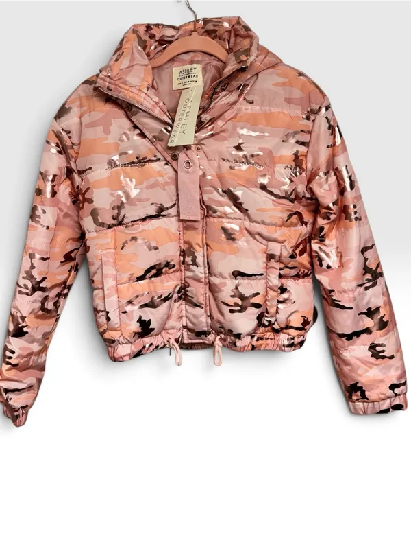 NWT Ashley Outerwear Rose Gold Metallic Camo Puffer Jacket Size M - Image 2