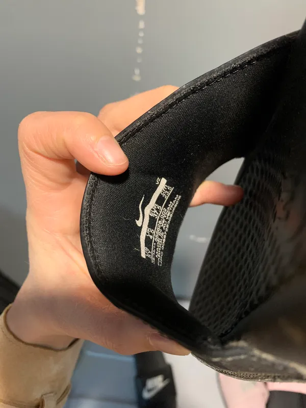 Nike SLIDES - Image 3