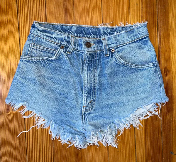 Levi's 501 Shorts - Image 4