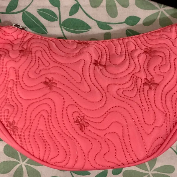 Skinnydip London Sling Pink Crossbody Bag - Image 4