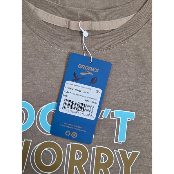 Brooks Distance Graphic Short Sleeve Shirt Heather‎ Oatmeal Run Happy. Size L - Image 7