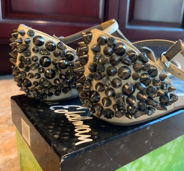 Sam Edelman Studded Embellished Ornate Crystal sandals - Image 5
