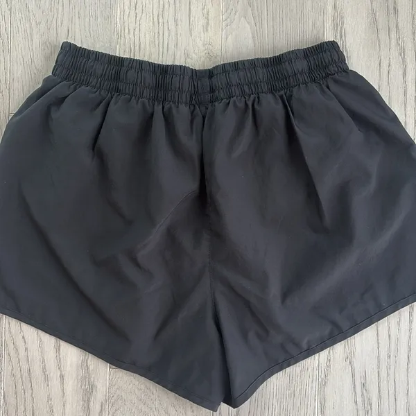 Puma Black Shorts Drawstring Waist Size XL - Image 2