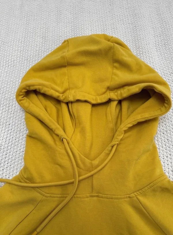 Gymshark Cropped Hoodie - Image 3