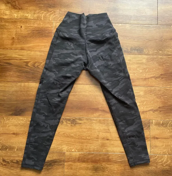 Colorfulkoala Buttery Soft Leggings - Image 4