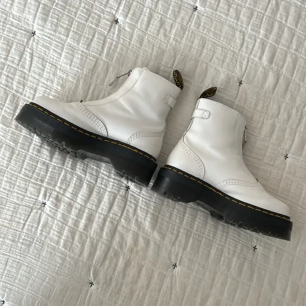 DR. MARTENS Jetta Zipped Sendal Leather Platform Boots in White Size 38 EU 7 US - Image 9