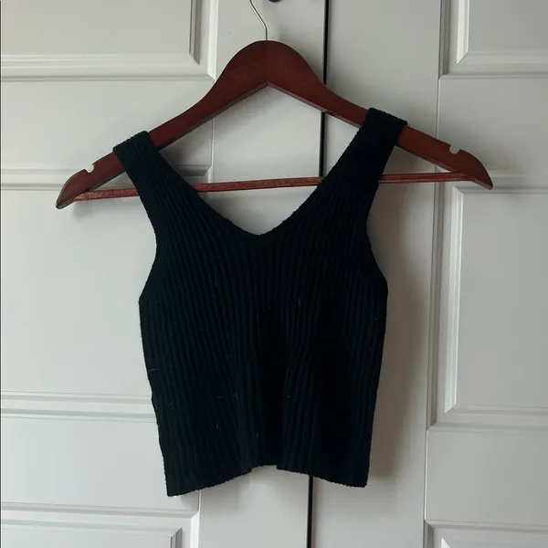 Audrey 3+1 Black Ribbed Crop Top - Image 3
