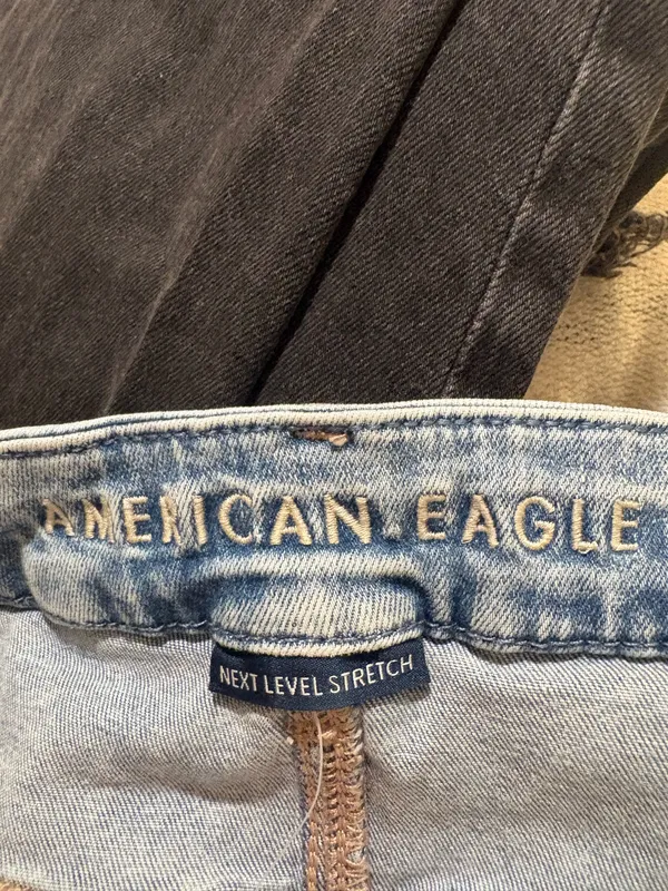 American Eagle Shorts - Image 2