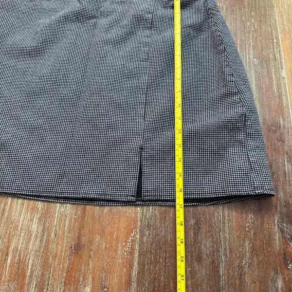 Old Navy Mini Skirt XL Black Gray Houndstooth - Image 9
