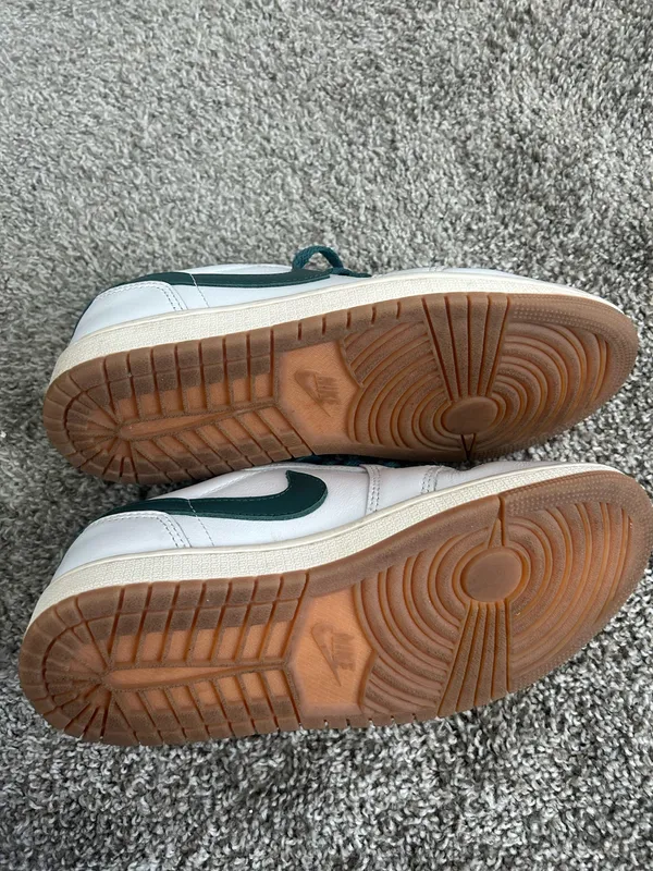Air Jordan Nike Low - Image 4