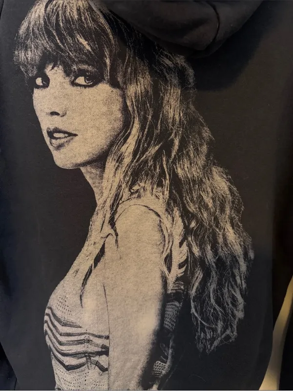 Taylor swift eras tour hoodie M - Image 2
