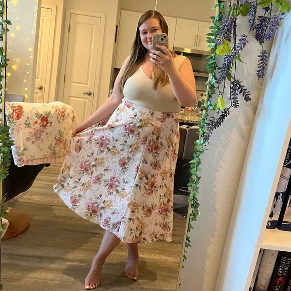 NEW Arula Floral Midi Skirt Plus Size 2X / B Available NWT - Image 4