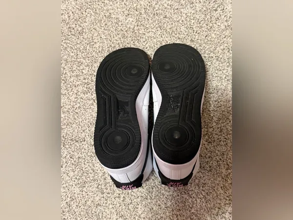 Nike BRAND NEW W Air Force 1 high top - Image 9