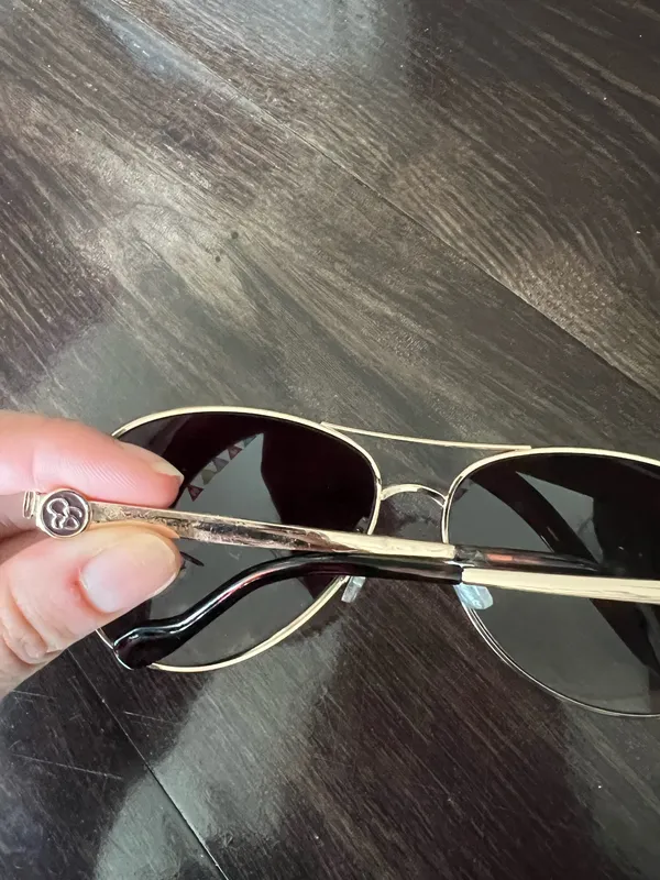 Jessica Simpson Gold Aviator Women’s Sunglasses - Image 4