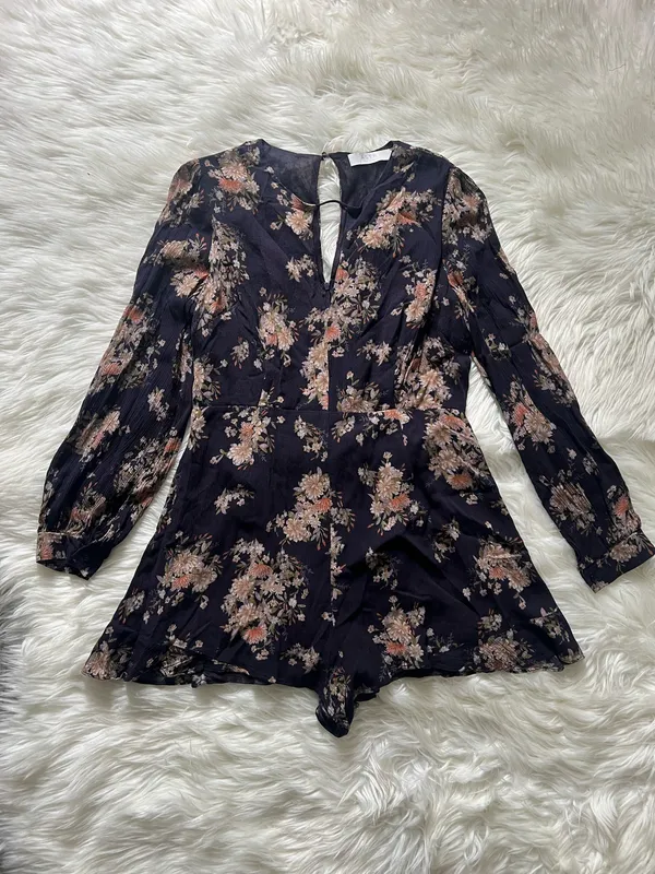 Astr the Label Floral Print Long Sleeve Romper Size XL - Image 2