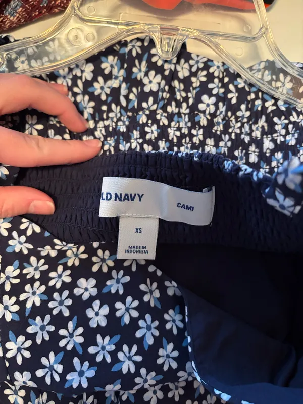 Old Navy Floral Dress - Image 9