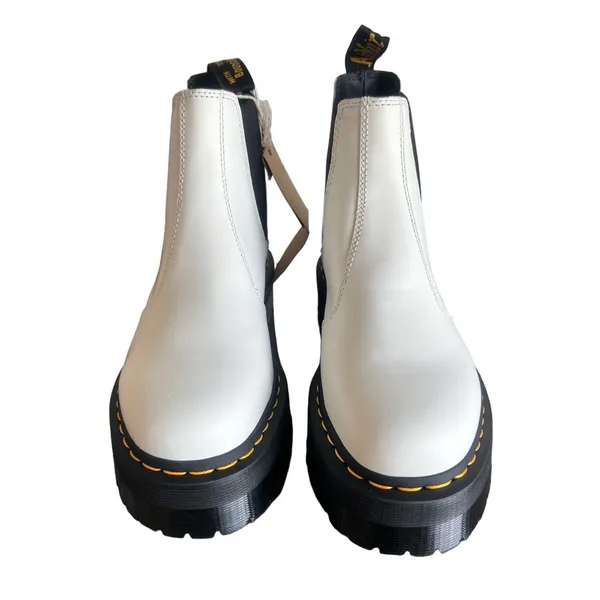 Dr. Martens NEW Unisex 2976 Quad Boot Size 10 or 9 #B1157A - Image 2