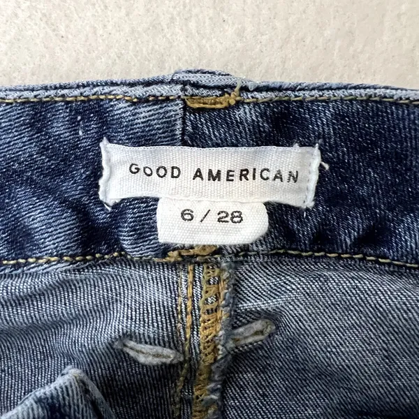 Good American Good Legs High Rise Jeans - Image 5