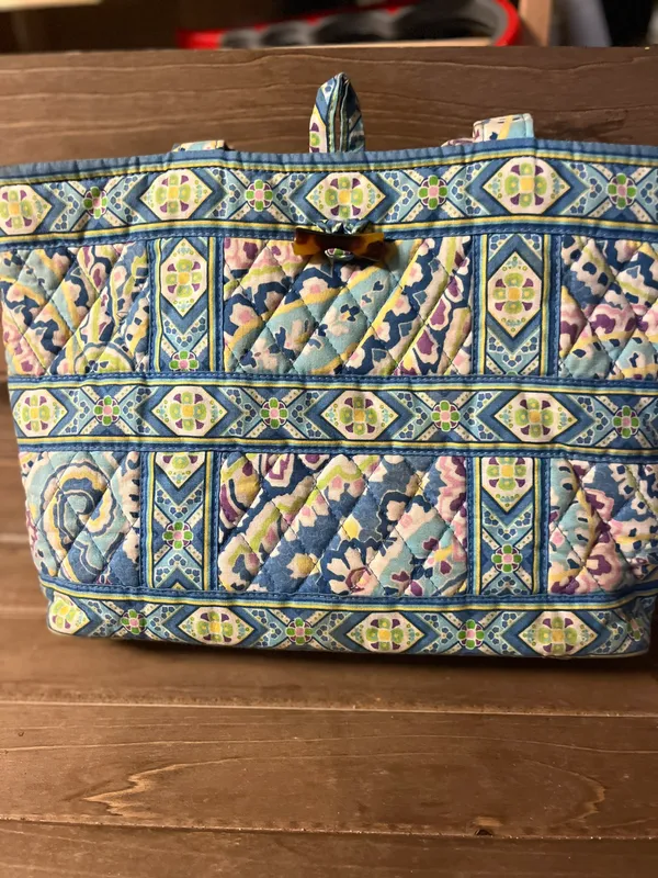 Vera Bradley Tote 14 x 10 lite blue women's handbag - Image 3