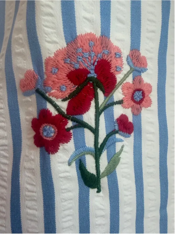 Entro Embroidered Stripe Puff Sleeve Blouse in Blue Size XL - Image 6