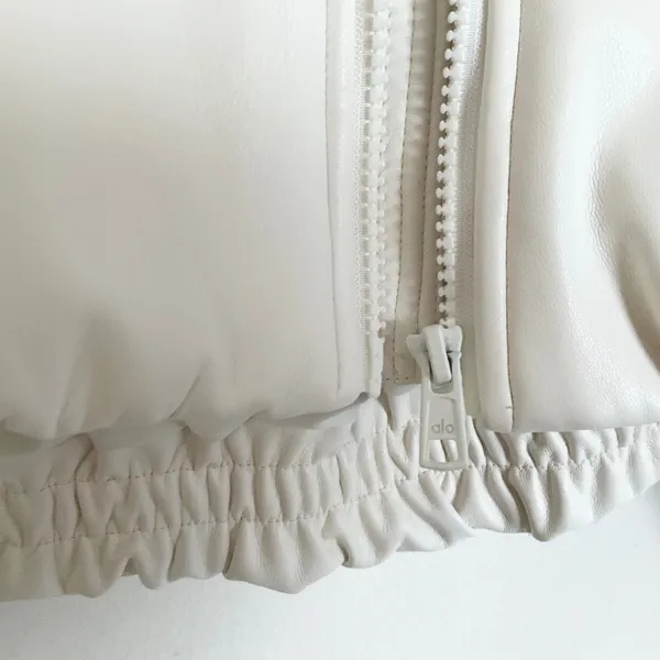 Alo Yoga Faux Leather Power Hour Full Zip Cropped Jacket Ivory XS - Image 8