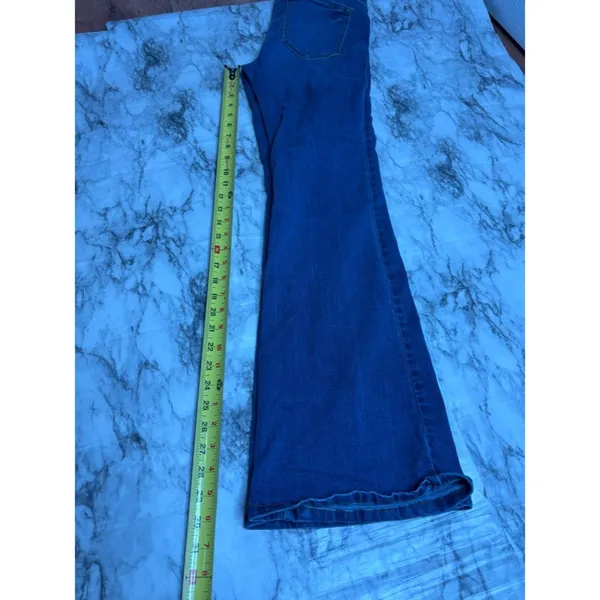 Sincerely Jules Blue Flare Jeans Mid Wash Wide Leg mid rise size 5/27 casual - Image 7