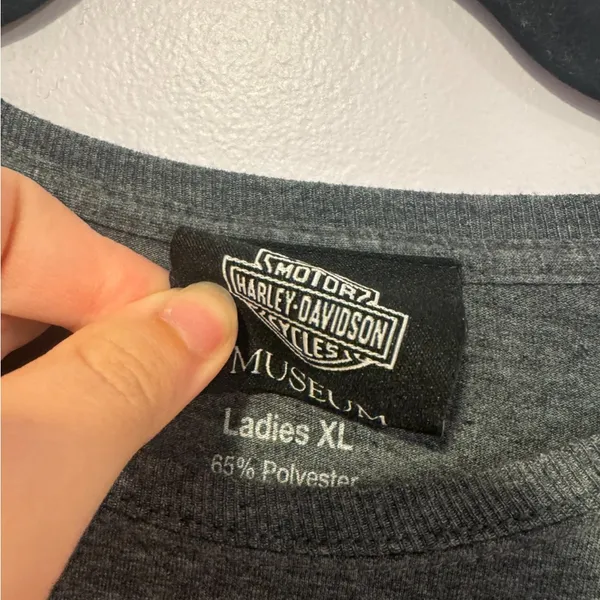 Grey‎ and pink Harley Davidson motorcycles museum short sleeve - Image 2