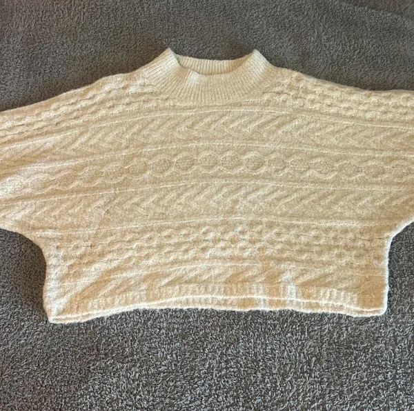 Allie Rose Cable Knit Cropped Sweater - Image 2