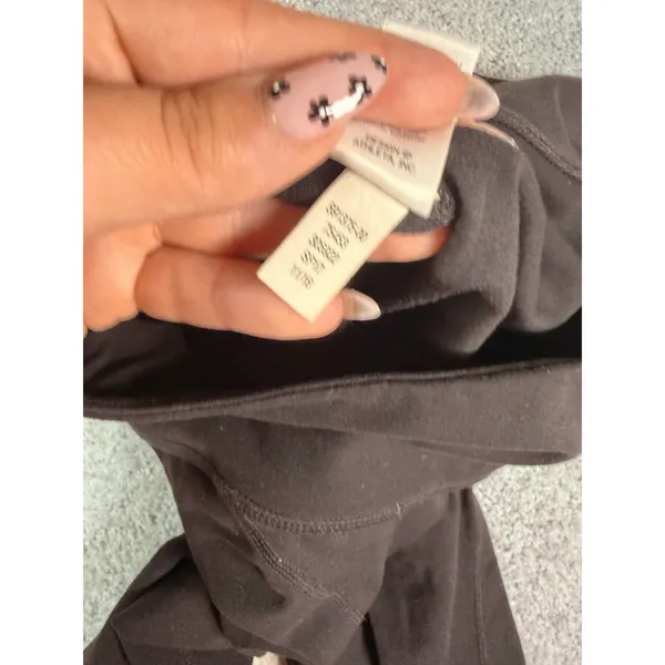 athleta black leggings s cropped capri - Image 6