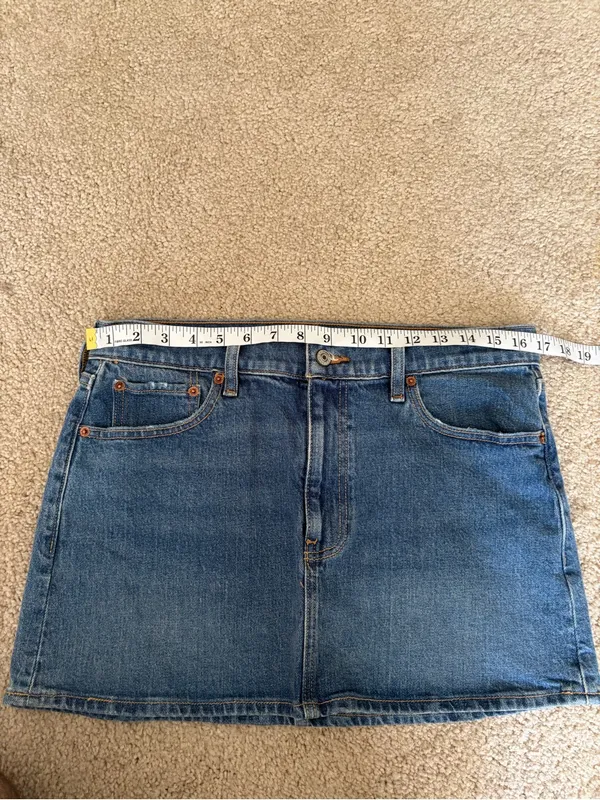Abercrombie and fitch denim blue mini jean mid rise summer festival short sz 28 - Image 11