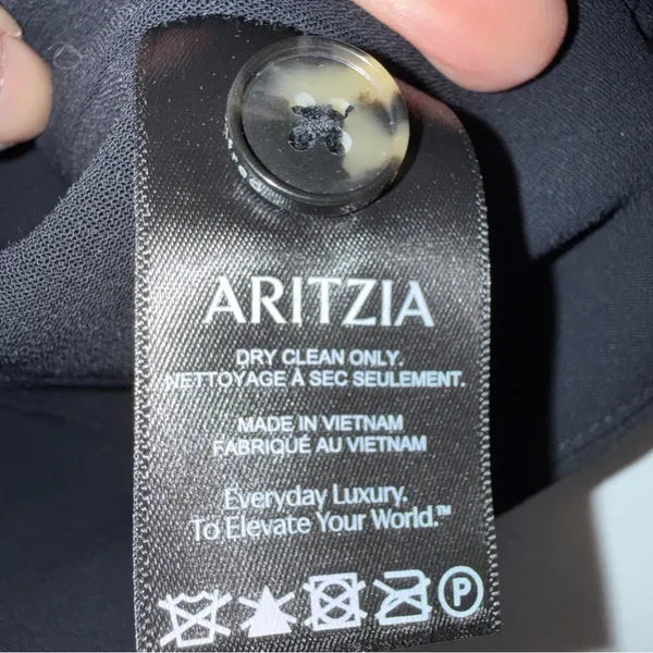 Wilfred Scoop Neck Button Down Best Black‎ Size 10 - Image 4