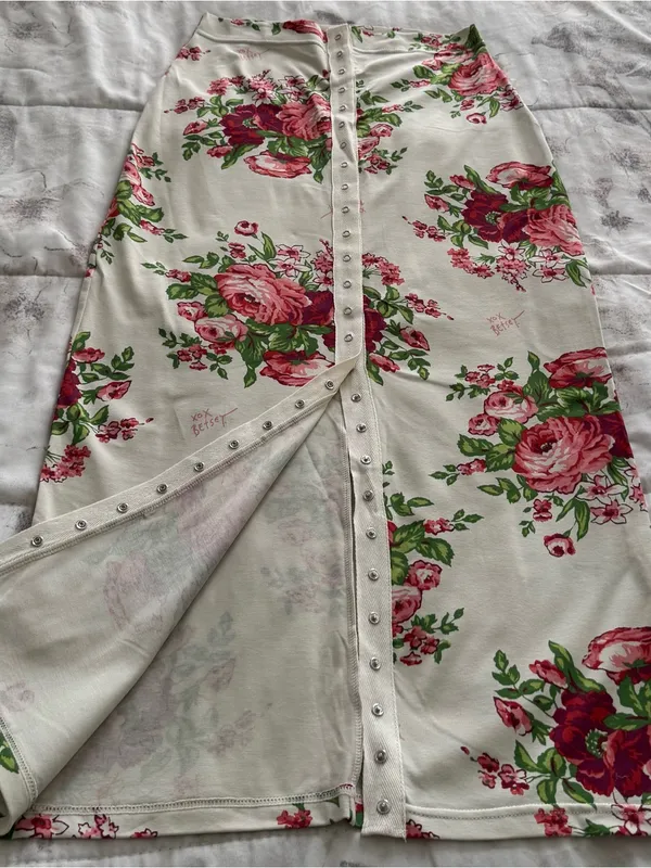 Betsey Johnson Floral snap Front White & Pink Maxi Skirt size S boho XOXO Betsey - Image 9