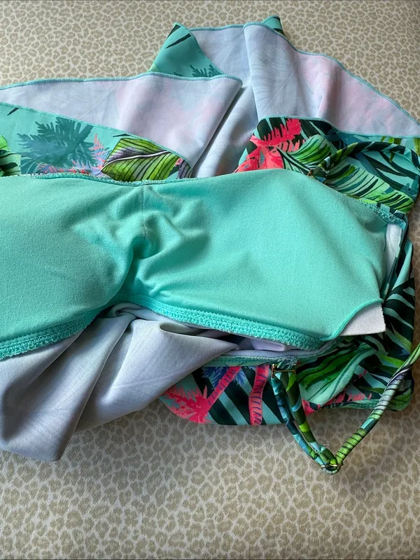Tropical Palms Aqua Green Bright Pink Bandeau Tankini Top size 8 - Image 9