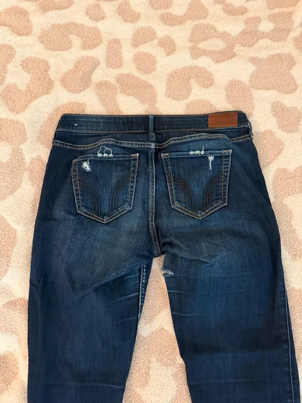 Hollister Jeans Ripped - Image 6