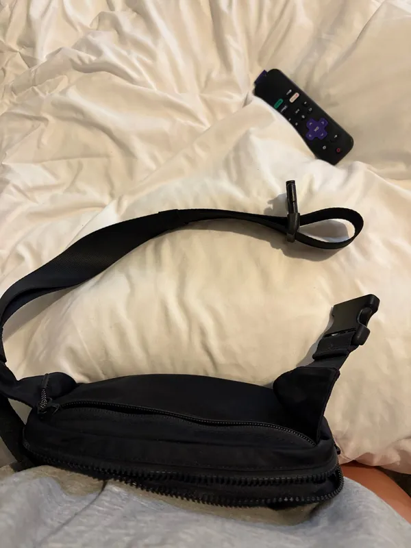 Lululemon Belt Bag - Image 3