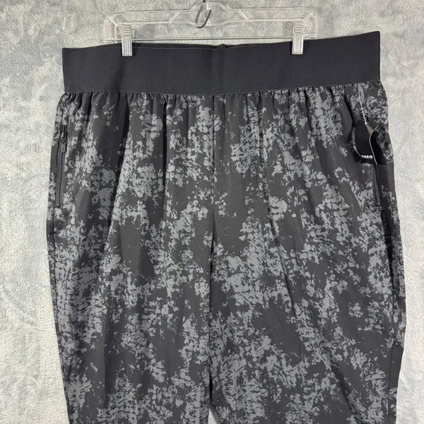 NWT Torrid Happy Camper Abstract Black Gray Print Pants 3X - Image 3