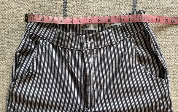 Hollister Pants - Image 4