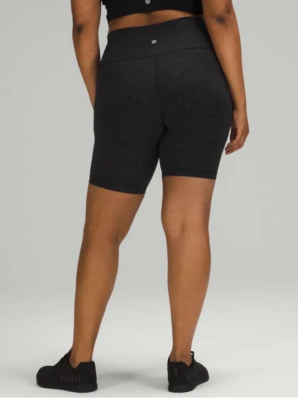 Lululemon Wunder Train High Rise Short 8" Size 6 - Image 3