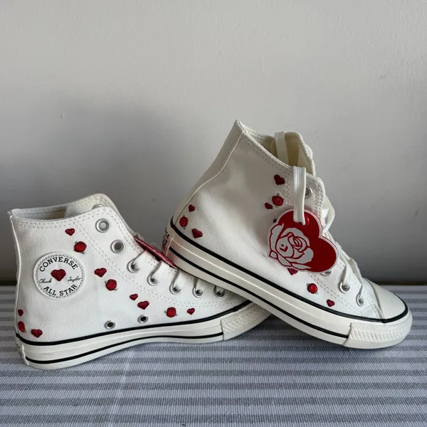 Converse NEW Women's Chuck Taylor All Star Embroidered Roses Hi Top Shoe Size 6 - Image 8