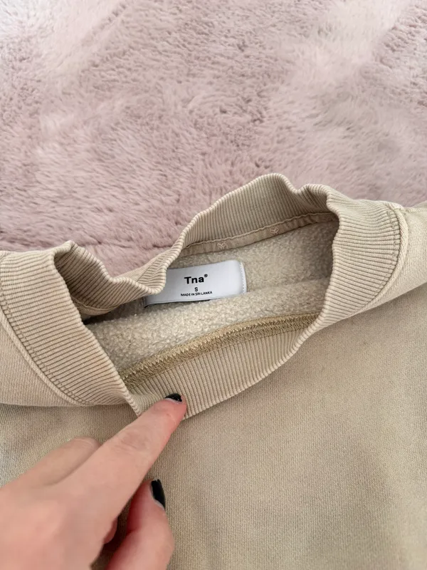Aritzia TNA Tan Sweatshirt - Image 2