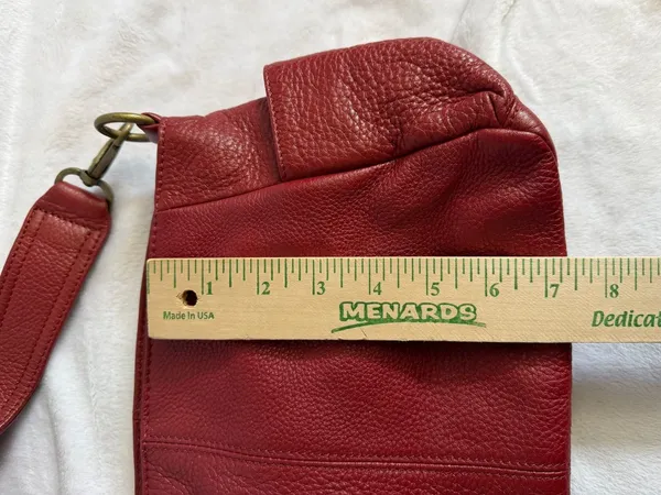 HOBO International Leather Shoulder Bag Maroon - Image 6