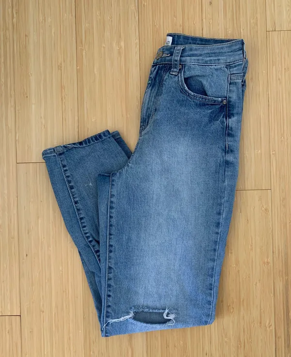 Jeans - Image 2